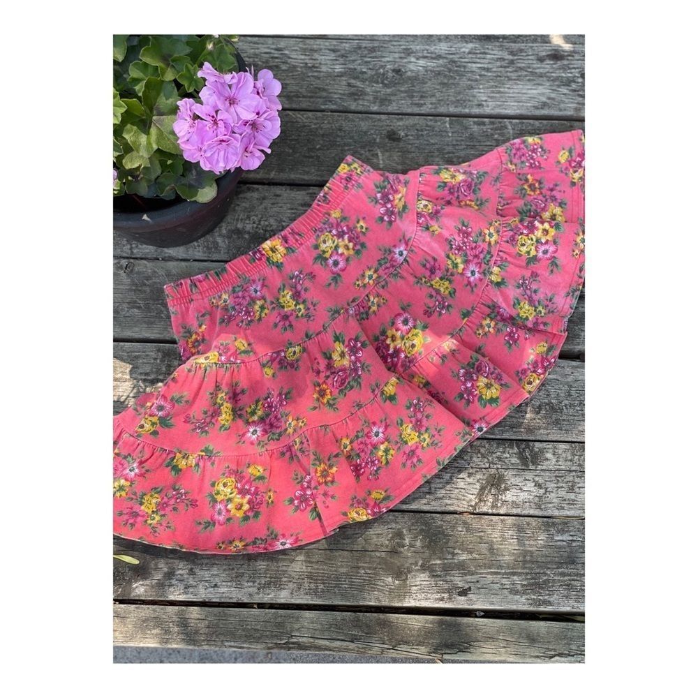 3/$30 Vintage 90s Floral Skirt Flare Mini Cotton